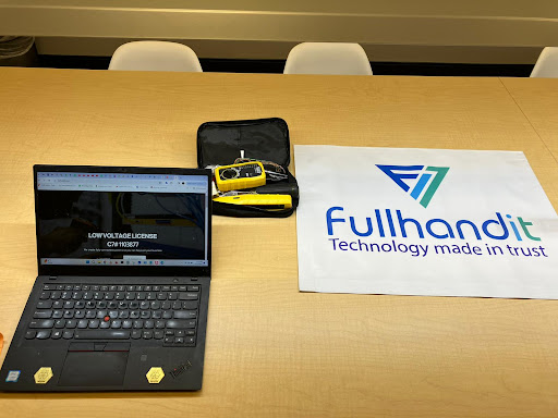 Fullhandit LC