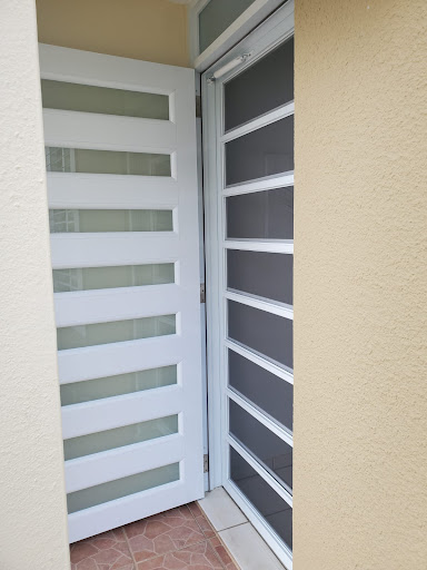 Screens Masters & Home Designer