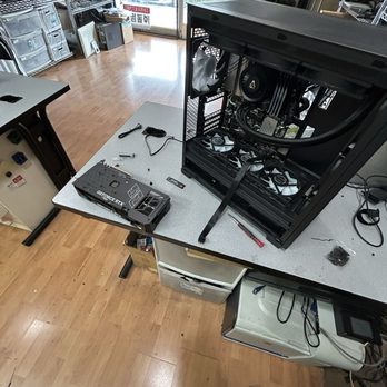 Ordenador Comdory: Innovadora computadora de alto rendimiento y estilo | Imagen SEO