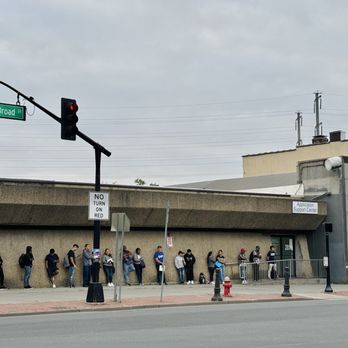 Centro de Apoyo de USCIS (ASC) en Elizabeth – Información y Horario de Servicios