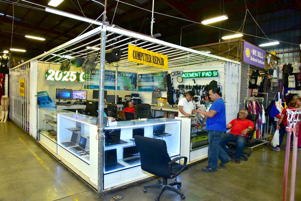 Reparación y venta de celulares, computadoras y consolas en E16 Faro Plaza | Gari