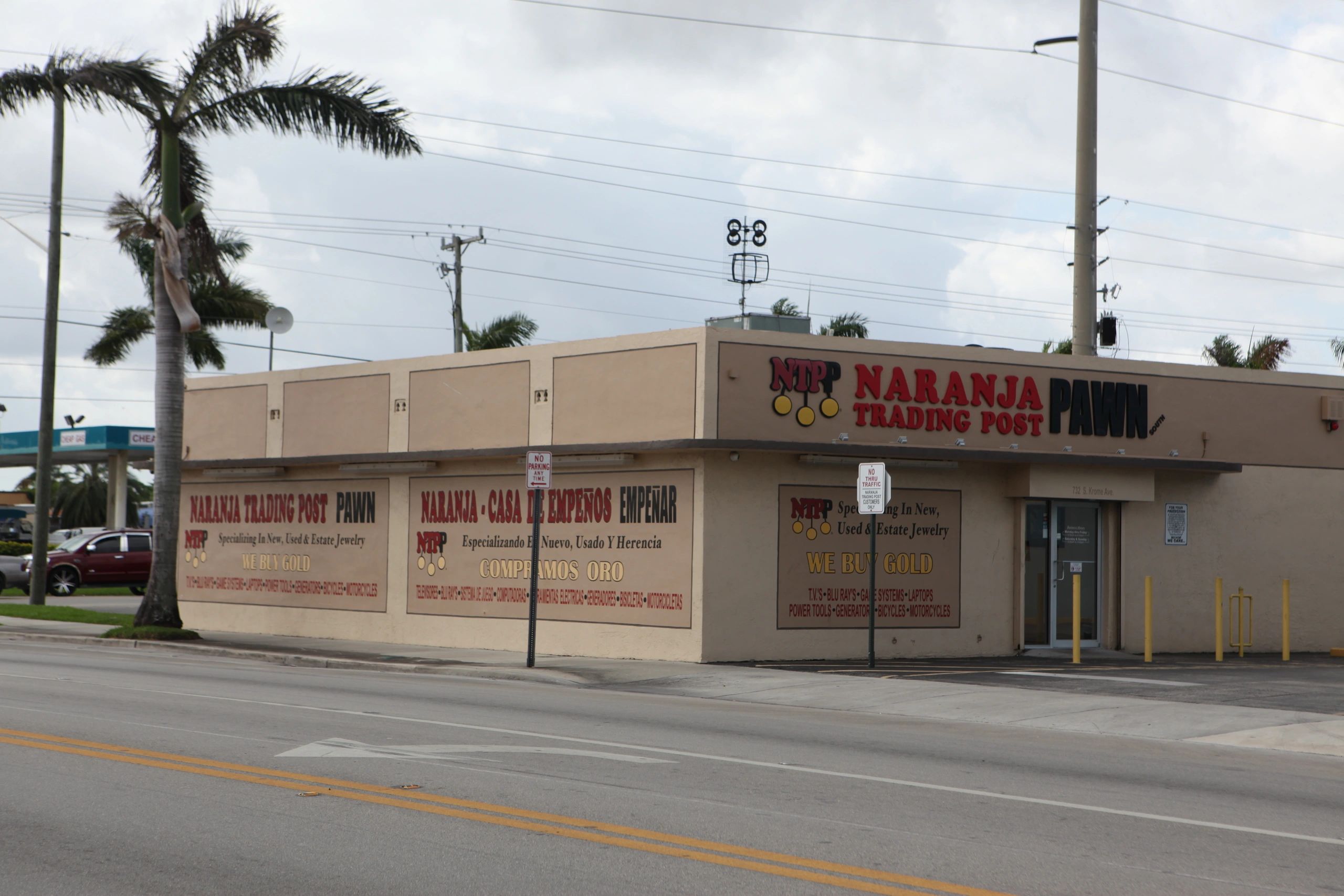 Naranja Trading Post & Pawn South – Tienda de Empeños y Comercio de Segunda Mano en el Sur