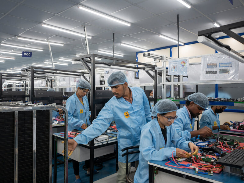 Fábrica de iPhone: producción masiva, ensamblaje de alta tecnología y diseño innovador